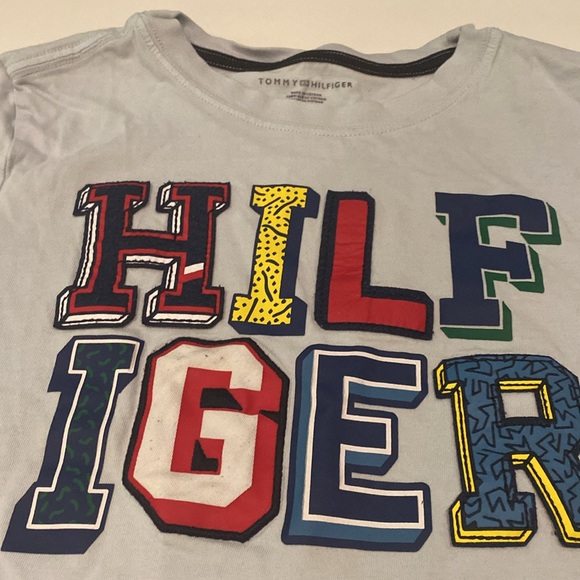 Hilfiger kids T shirt. Size 8-10 - Picture 2 of 4